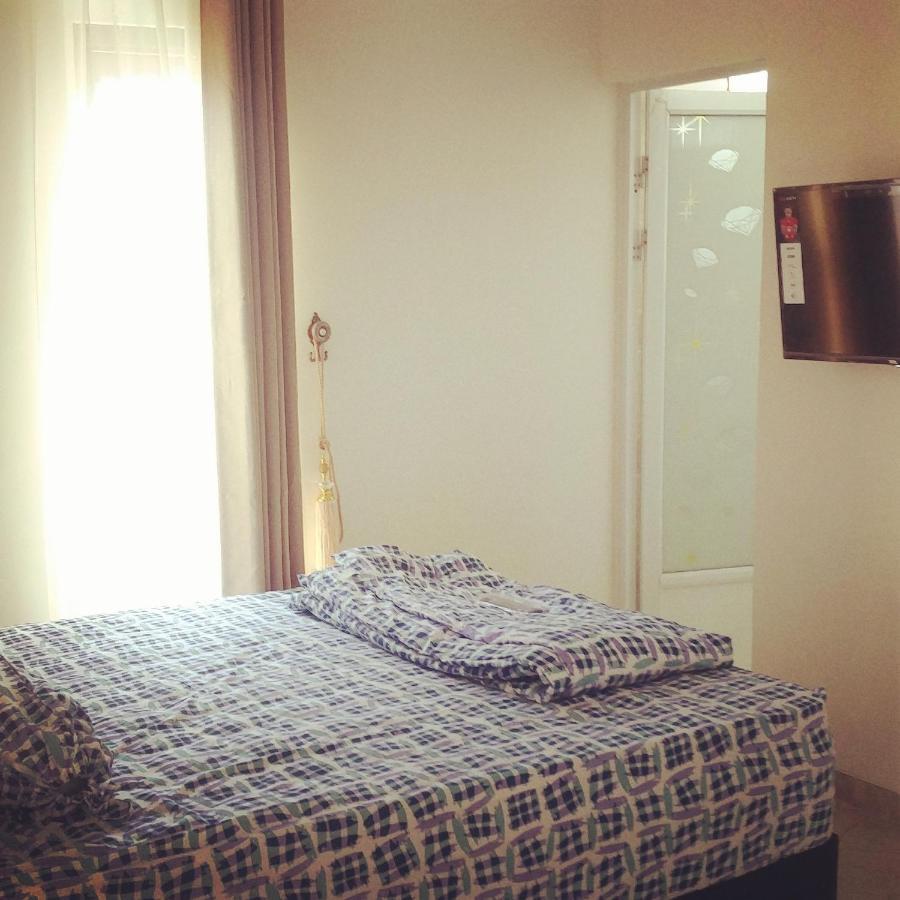 Zg Homestay Solo Sumber  Exterior photo