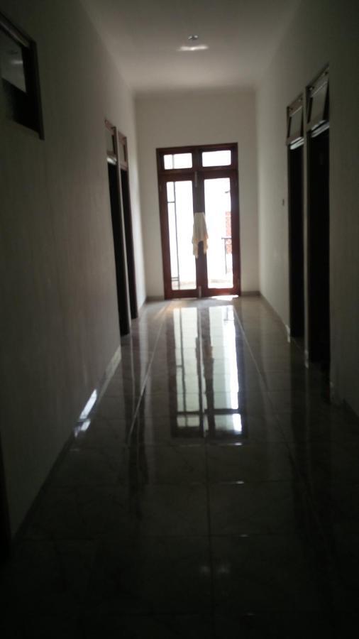 Zg Homestay Solo Sumber  Exterior photo